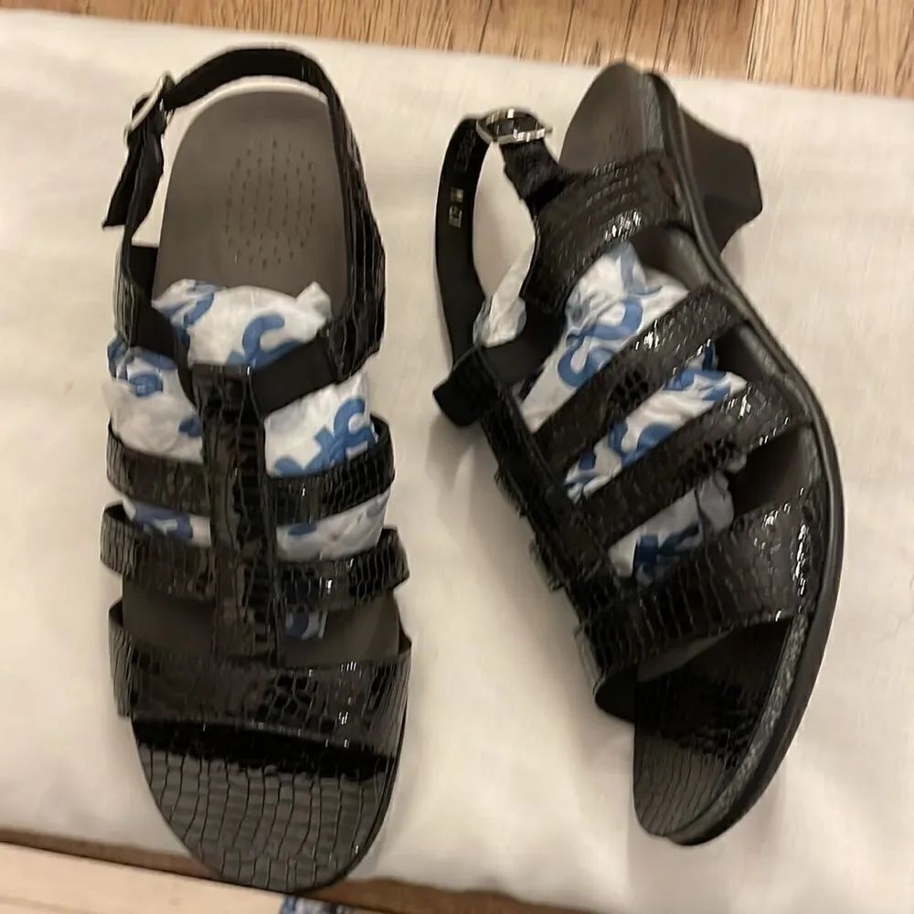 SAS ALLEGRO BLACK CROC SANDALS.  NEW - Picture 5 of 10